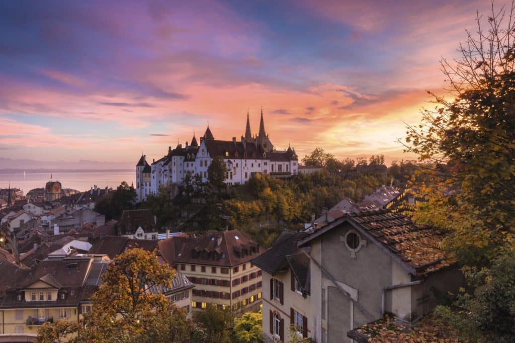 6 choses que vous ne saviez pas sur Neuchâtel 6 Dinge 6 Things
