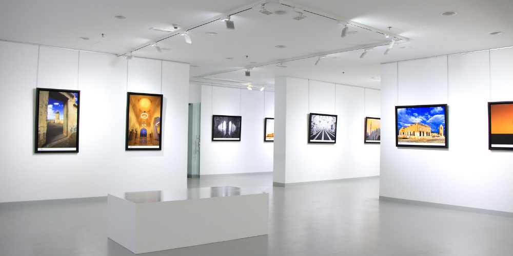 Le Neuchâtel des artistes : galeries, ateliers et inspirations autour du lac