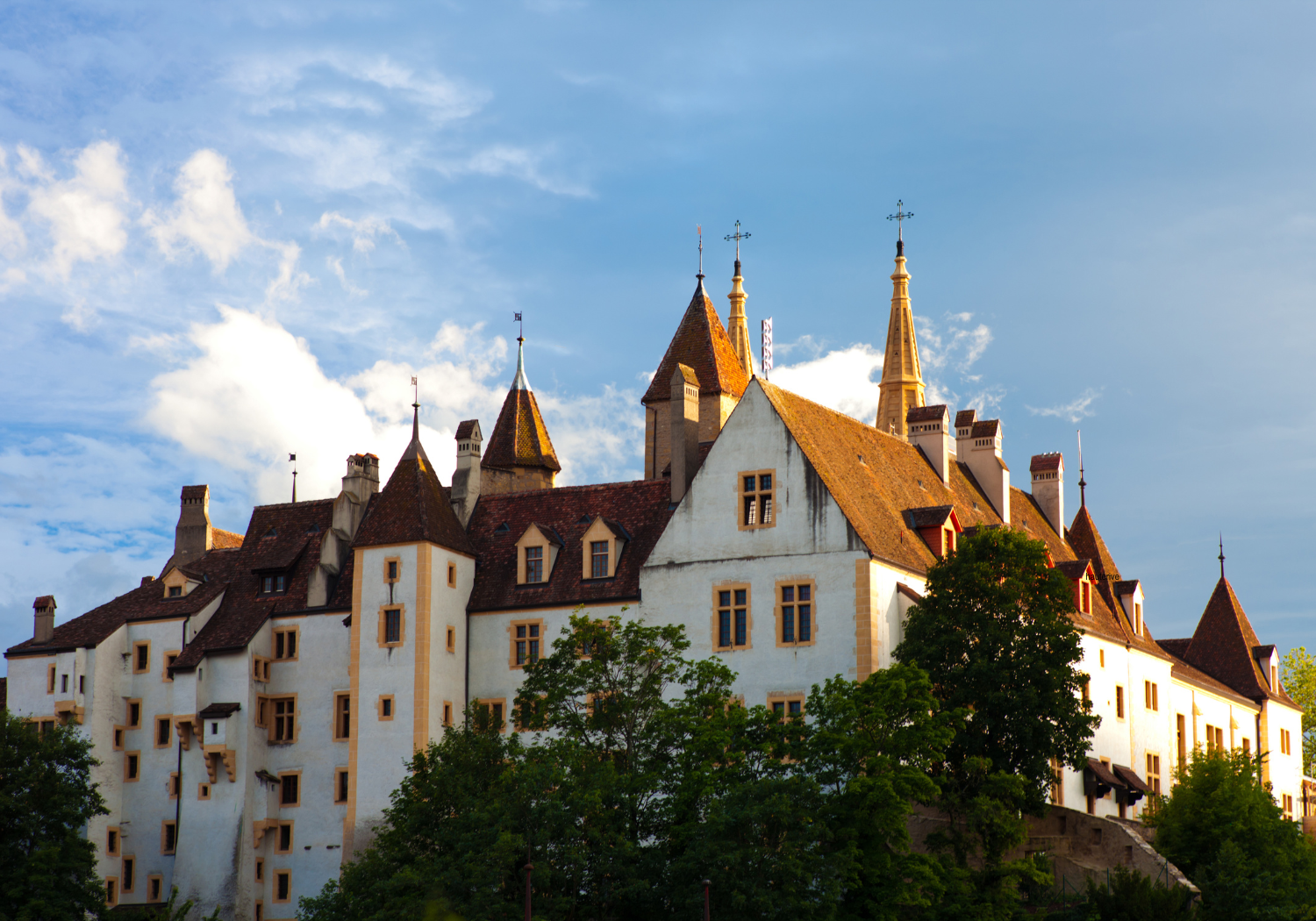 Château de Neuchâtel Neuchâtel's Castle Schloss Neuenburg (Schweiz)
